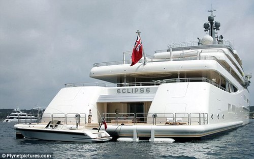 Antibes Eclipse back deck ©  SW